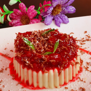 Panna cota de Frutos rojos - Restaurante Casterolli - Cocina Italiana