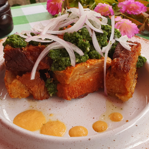Chicharrones-De-La-Nona-Restaurante-Casterolli-Cocina-Italiana-300x300-1